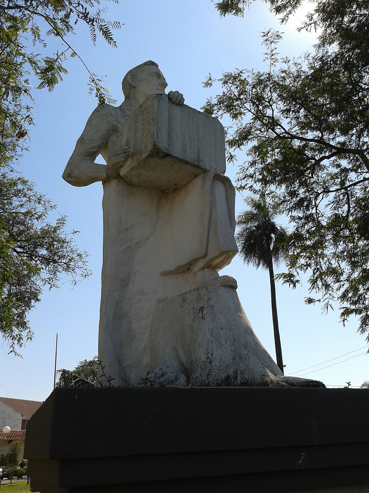 San Cosme homenajeó a Tránsito Cocomarola en un nuevo aniversario